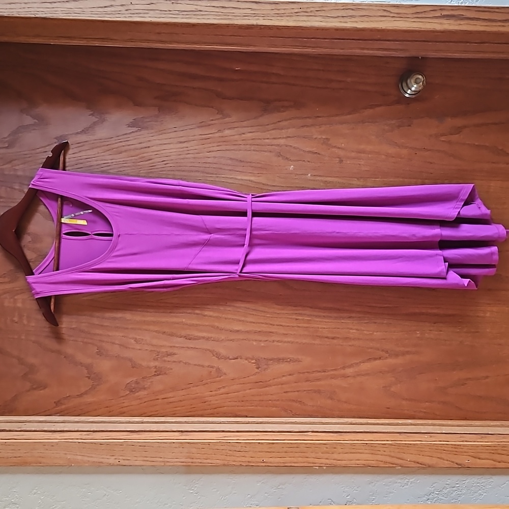 Lolë Dress EUC